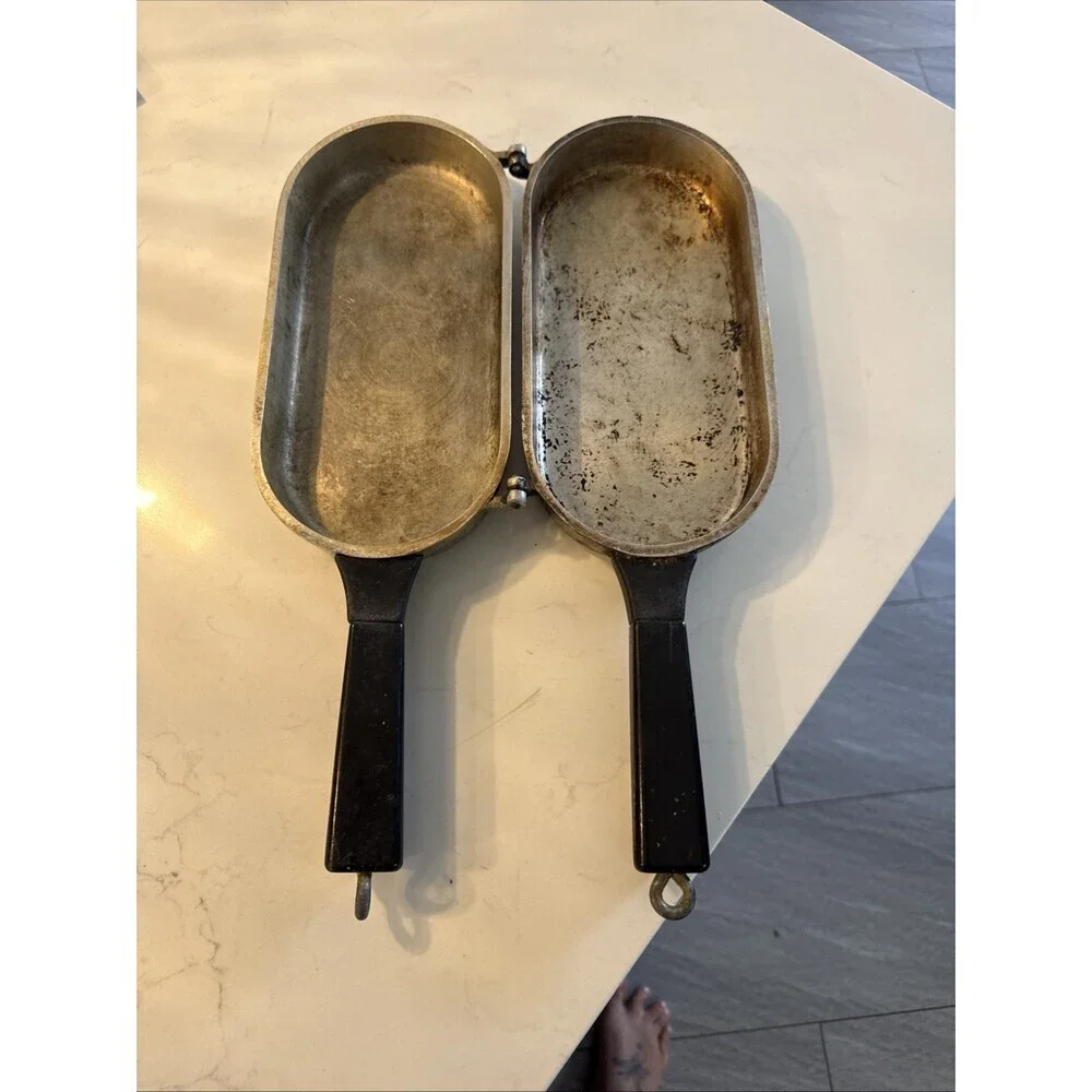 Miracle Maid Cookware Hinged Folding Aluminum Omelet Fish double Fry Pan Vintage
